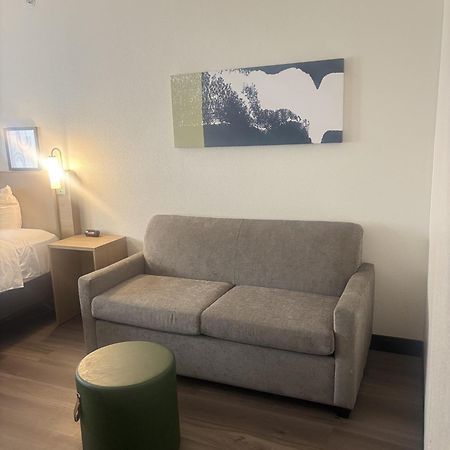 Quality Inn & Suites Lakewood - Denver Southwest Exteriör bild