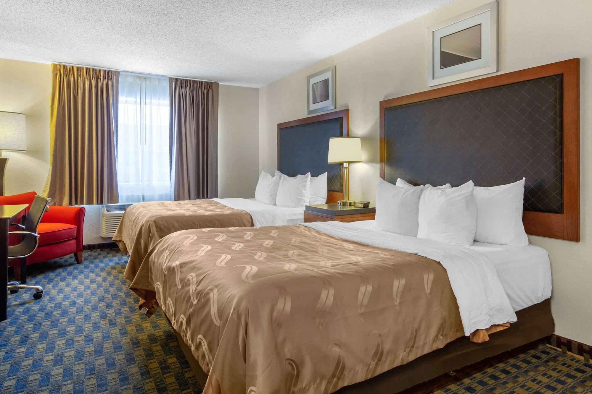 Quality Inn & Suites Lakewood - Denver Southwest Exteriör bild